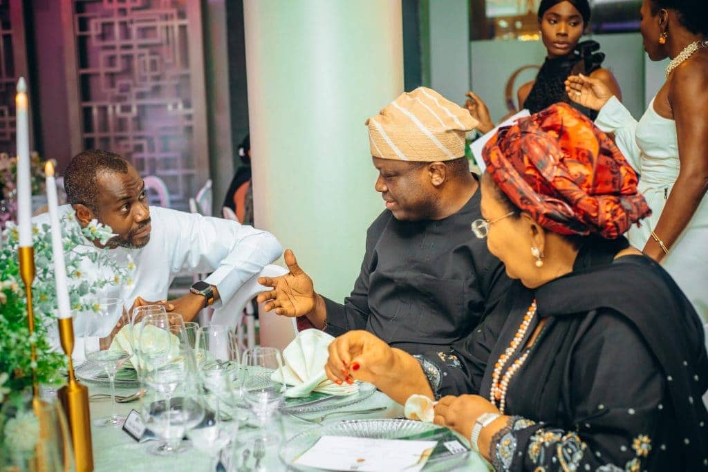 Guests at a NUTM dinner